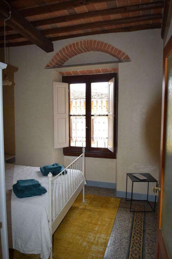 פירנצה Calzaiuoli Luxury And Characteristic Apartment מראה חיצוני תמונה