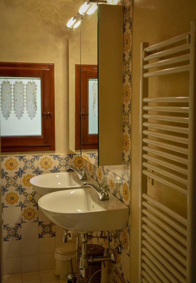 פירנצה Calzaiuoli Luxury And Characteristic Apartment מראה חיצוני תמונה